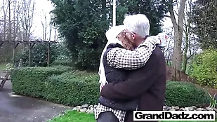 Grandpa craves some cash and blowjob cash doggy