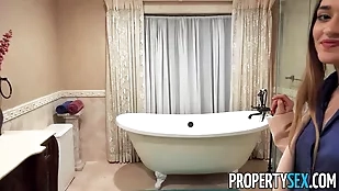 A stunning real estate agent agent blowjob cumshot